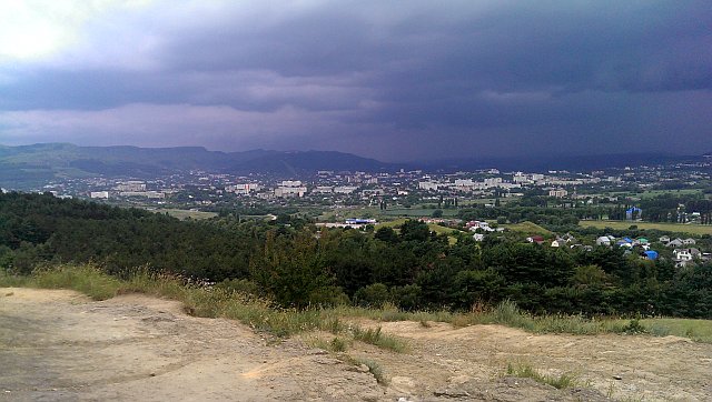 Вид на Кисловодск с горы Кольцо.