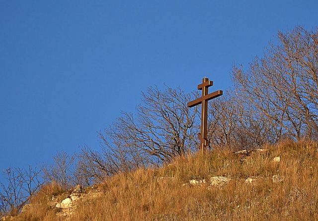 Крест на Лысой горе.