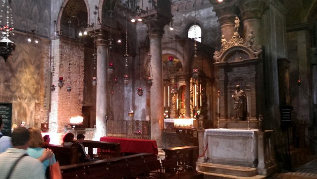 Внутри собора Святого Марко-Базилики – фото
